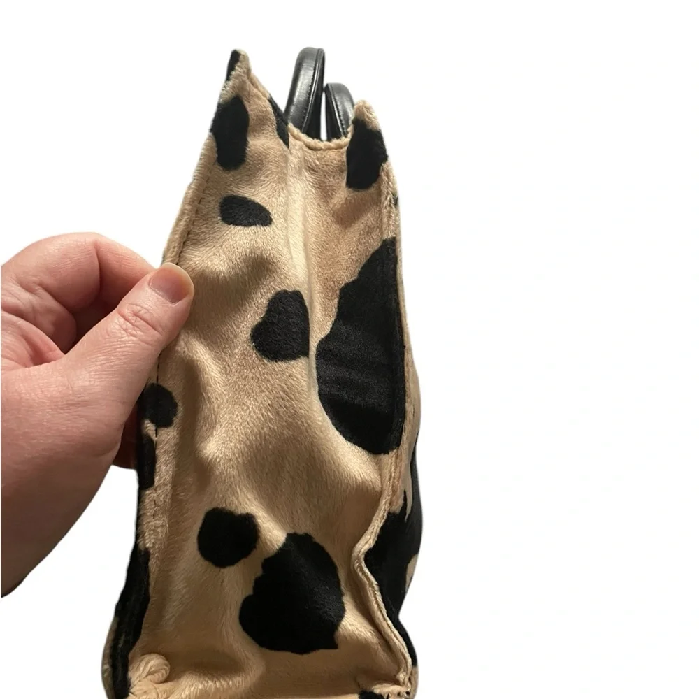 EUC Faux Fur Cow Animal Print Black and Tan Shoulder Tote Bag - Picture 6 of 8